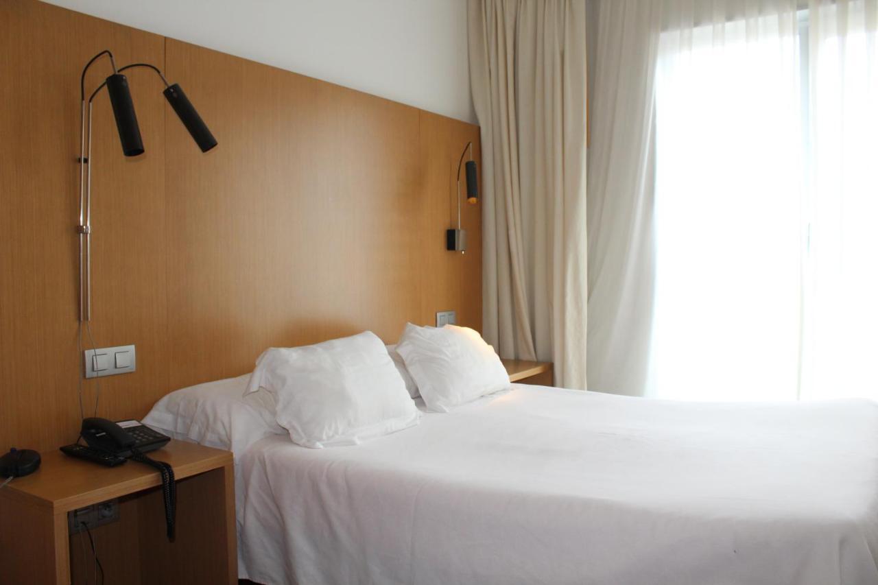 Hotel Ril Burela ภายนอก รูปภาพ