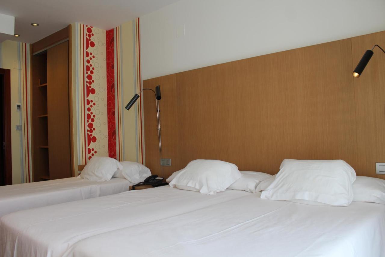 Hotel Ril Burela ภายนอก รูปภาพ