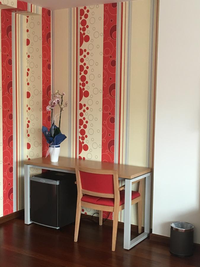 Hotel Ril Burela ภายนอก รูปภาพ