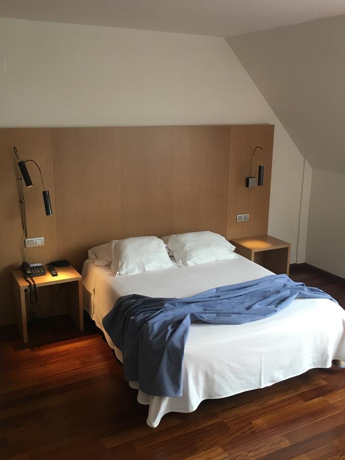 Hotel Ril Burela ภายนอก รูปภาพ