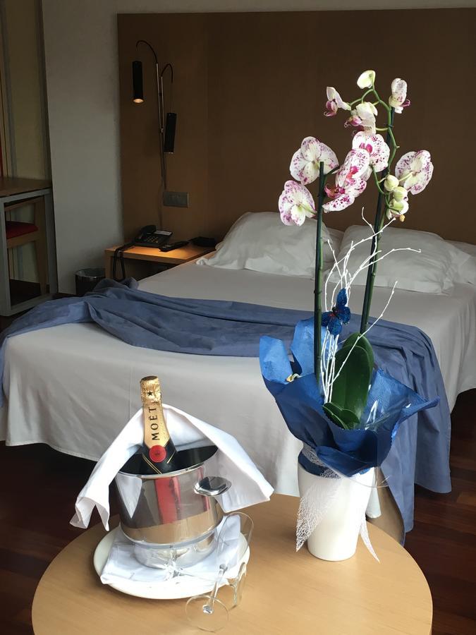 Hotel Ril Burela ภายนอก รูปภาพ